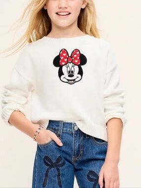 L ( 10-12 ) • Disney × Old Navy • Cream Knit Sweater W/ Embroidered Minnie Mouse